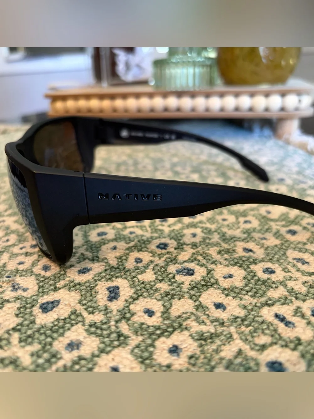 Native Men's Matte Black Badlands Sunglasses with Blue-Reflective Lenses